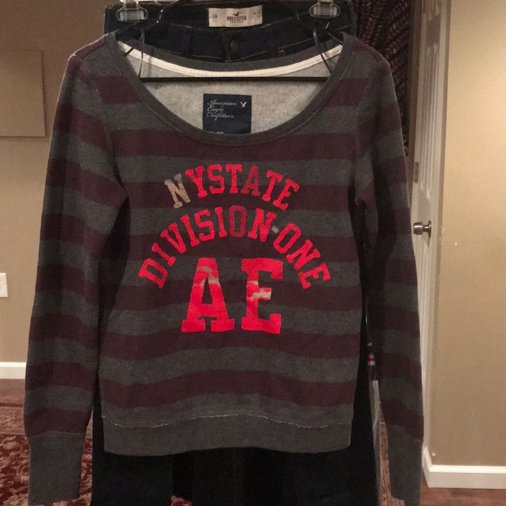 AE sweatshirt!NY State, D1! She’s D1 but in PA! Ha